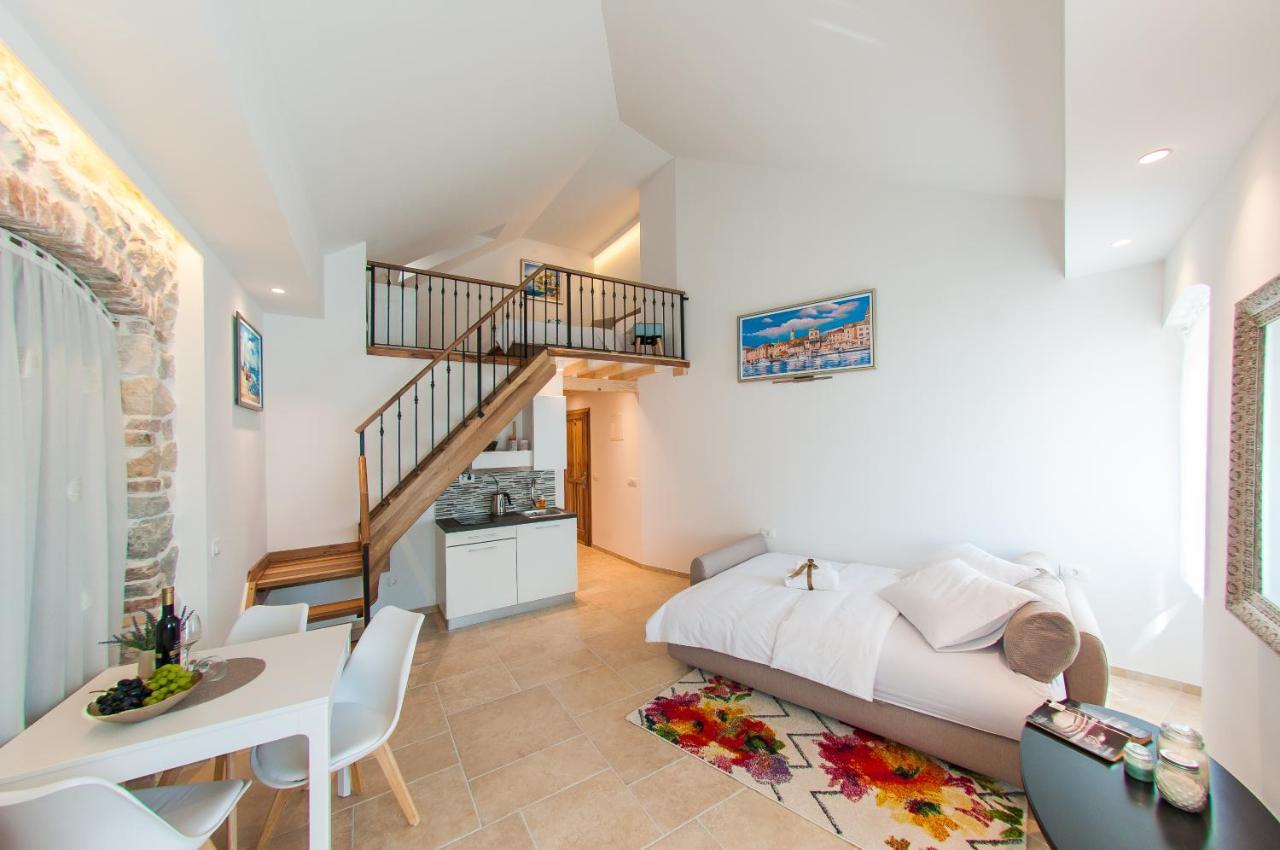 Bazzar Apartments Trogir Eksteriør billede