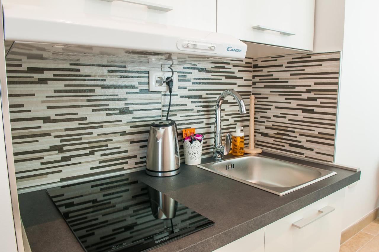 Bazzar Apartments Trogir Eksteriør billede